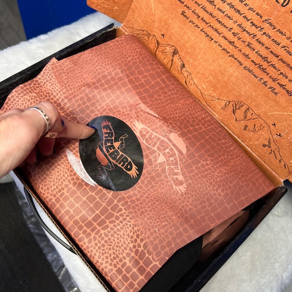 BNIB |•FREEBIRD🦅 BY STEVEN•| Caprice Leather Sandals Size 11 - Picture 9 of 13